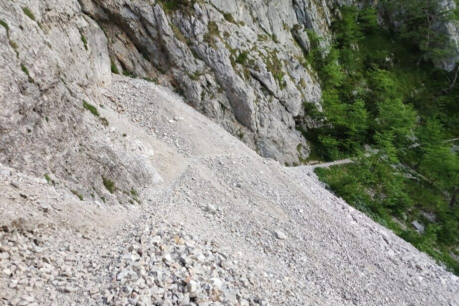 Gaiters Scree - Northstar Outfitters outdoor gear guide